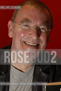 Image ID:  ..Paris Bookfair 2007 .Writer of Nul ne sait qui nous sommes  .Copyright©Nicolas Wibaut/Writer Pictures/Rosebud2