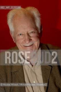 Image ID:  ..Paris Bookfair 2007 .Writer of Nul ne sait qui nous sommes  .Copyright©Nicolas Wibaut/Writer Pictures/Rosebud2