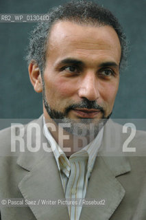 Writer and commentator on Islam Tariq Ramadan, author of The Messenger, here at the Edinburgh International Book Festival 2007. ..Copyright©Pascal Saez/Writer Pictures/Rosebud2