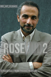 Writer and commentator on Islam Tariq Ramadan, author of The Messenger, here at the Edinburgh International Book Festival 2007. ..Copyright©Pascal Saez/Writer Pictures/Rosebud2