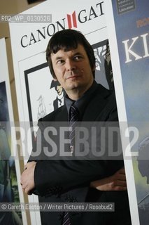 One Book, One City.A city wide reading campaign the aim of which is to encourage reading across Edinburgh and Scotland. Louise Welsh and Ian Rankin promote the distribution of 25,000 copies of the graphic novel of Kidnapped..copyright©Gareth Easton/Writer Pictures/Rosebud2