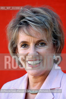 British TV personality and writer Esther Rantzen at the Edinburgh International Book Festival 2003...Copyright©Pascal Saez.Pascal Saez/Writer Pictures/Rosebud2