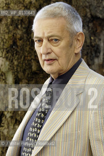 Julian Rathbone at the Edinburgh Book Festival, 15/08/07..©/Writer Pictures/Rosebud2