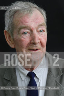 Scottish writer and poet Alastair Reid at the Edinburgh International Book Festival 2004..Copyright©Pascal Saez.Pascal Saez/Writer Pictures/Rosebud2