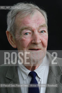 Scottish writer and poet Alastair Reid at the Edinburgh International Book Festival 2004..Copyright©Pascal Saez.Pascal Saez/Writer Pictures/Rosebud2