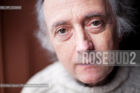Christopher Reid, winner of the 2010 Costa Prize, photographed in his North London Home..©Graham Jepson/Writer Pictures/Rosebud2