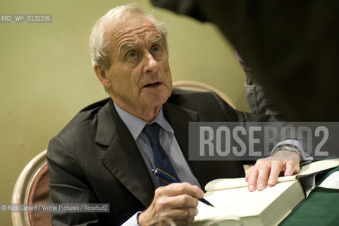 Harold Evans in conversation.event   with historian Andrew Roberts . A Guardian Hay Festival event .  7 October at  Criterion Theatre, London..copyright©Nick Cunard/Writer Pictures/Rosebud2