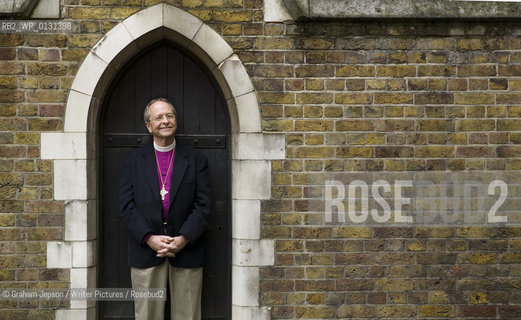 Gene Robinson, the controversial first gay ordained Anglican Bishop.  Photographed in London..copyright©Graham Jepson/Writer Pictures/Rosebud2