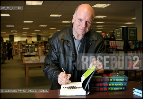 Peter Robinson.copyright©Dan Callister/Writer Pictures/Rosebud2