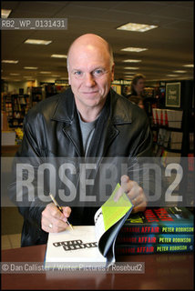 Peter Robinson.copyright©Dan Callister/Writer Pictures/Rosebud2