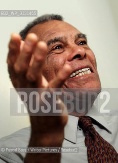 British actor and writer Tony Robinson at the Edinburgh International Book Festival...Copyright©Pascal Saez/Writer Pictures/Rosebud2