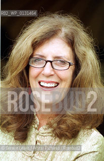 Anita Roddick of Bodyshop at the Edinburgh Book Festival 2001.....Copyright©Geraint Lewis/Writer Pictures/Rosebud2