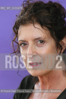 British Environmental and Peace activist and writer Anita Roddick, former Head of The Body Shop chain of beauty shops. Here at the Edinburgh International Book Festival 2004...Copyright©Pascal Saez.Pascal Saez/Writer Pictures/Rosebud2