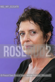 British Environmental and Peace activist and writer Anita Roddick, former Head of The Body Shop chain of beauty shops. Here at the Edinburgh International Book Festival 2004...Copyright©Pascal Saez.Pascal Saez/Writer Pictures/Rosebud2