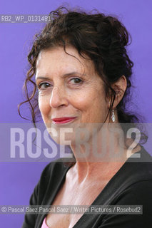 British Environmental and Peace activist and writer Anita Roddick, former Head of The Body Shop chain of beauty shops. Here at the Edinburgh International Book Festival 2004...Copyright©Pascal Saez.Pascal Saez/Writer Pictures/Rosebud2