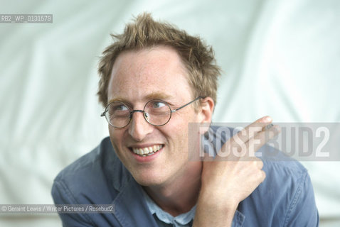 Jon Ronson.Copyright©Geraint Lewis/Writer Pictures/Rosebud2