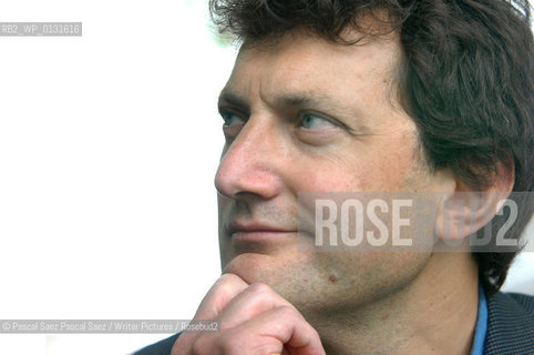 Writer and journalist David Rose at the Edinburgh International Book Festival 2005...Copyright©Pascal Saez.Pascal Saez/Writer Pictures/Rosebud2
