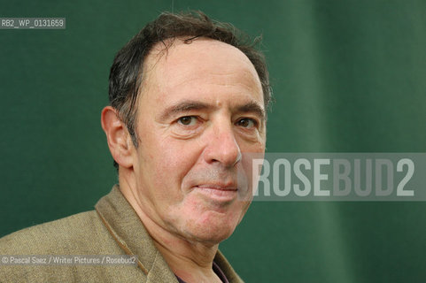 British writer and documentary Nick Rosen, author of How To Live Off-Grid, at the Edinburgh International Book Festival 2007. ..Copyright©Pascal Saez/Writer Pictures/Rosebud2
