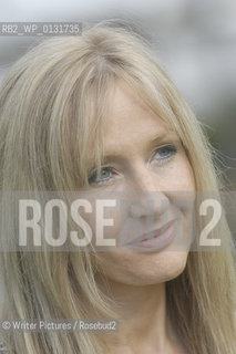 J K Rowling at the Edinburgh Book Festival 2004 CREDIT Geraint Lewis
©Writer Pictures/Rosebud2