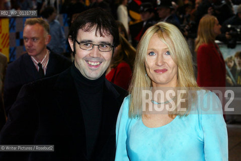 J K Rowling at the Edinburgh Book Festival 2004 CREDIT Geraint Lewis
©Writer Pictures/Rosebud2