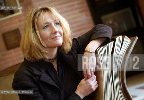 J K Rowling at the Edinburgh Book Festival 2004 CREDIT Geraint Lewis
©Writer Pictures/Rosebud2