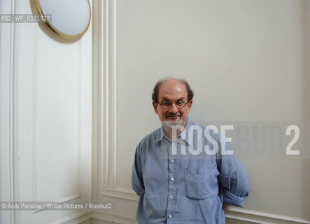 Salman Rushdie...Copyright©Andy Paradise/Writer Pictures/Rosebud2