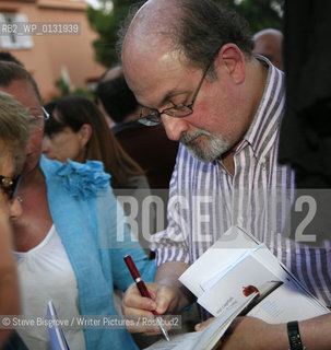 Salman Rushdie, photographed in Italy..copyright©Steve Bisgrove/Writer Pictures/Rosebud2
