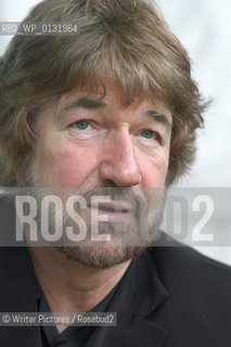 
©Writer Pictures/Rosebud2