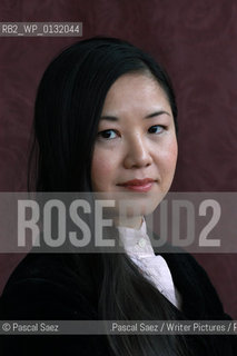 Chinese writer Shan Sa (winner of several literary awards, including the french Goncourt Prize for Gate of Celestial Peace, and the Girl who Played Go)..Edinburgh International Book Festival 2004..Copyright©Pascal Saez                       .Pascal Saez/Writer Pictures/Rosebud2