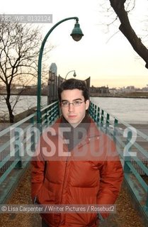 Jonathan Safran..copyright©Lisa Carpenter/Writer Pictures/Rosebud2