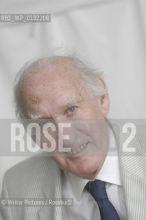 Anthony Sampson author  CREDIT Geraint Lewis
©Writer Pictures/Rosebud2