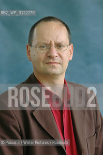 26 August 2005-Edinburgh, UK- British writer and expert on international law Philippe Sands. He has claimed that the planned invasion of Iraq was illegal, and that US and UK foreign policy are often in contravention of international law...Copyright©Pascal S/Writer Pictures/Rosebud2
