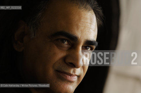 Islamic writer Ziauddin Sardar..copyright©Colin Hattersley/Writer Pictures/Rosebud2