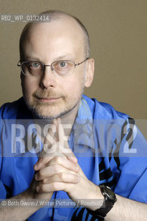 Canadian writer Robert Sawyer..Copyright©Beth Gwinn/Writer Pictures/Rosebud2