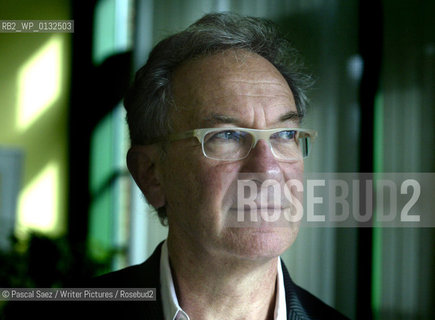 British writer and historian Simon Schama at the Edinburgh International Book Festival...Copyright©Pascal Saez/Writer Pictures/Rosebud2