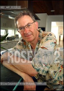 Simon Schama..copyright©Lisa Carpenter/Writer Pictures/Rosebud2