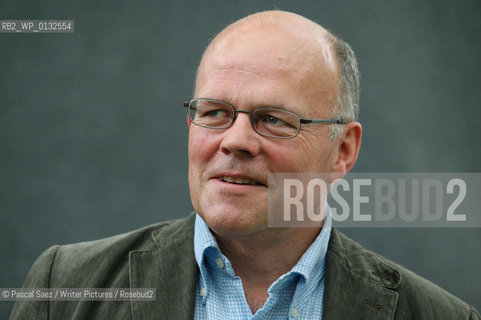 Poet and writer Michael Schmidt at the Edinburgh International Book Festival 2007. ..Copyright©Pascal Saez/Writer Pictures/Rosebud2