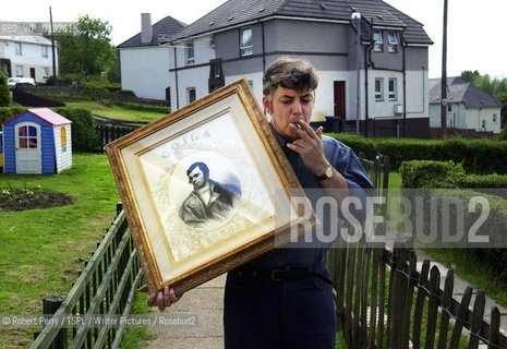 Patrick Scott-Hogg at home in Cumbernauld. Patrick has discovered new poems by Robert Burns published in newspapers. ..Copyright©Robert Perry/TSPL/Writer Pictures/Rosebud2