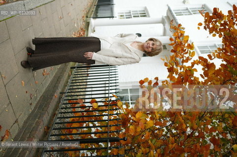 Simon Sebag..Copyright©Geraint Lewis/Writer Pictures/Rosebud2