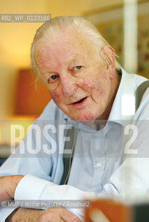 Author Tom Sharpe pictured at his home in Gt Shelford near Cambridge....copyright©MMP/Writer Pictures/Rosebud2