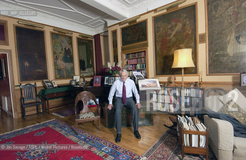 Michael Shea ..copyright©Jon Savage/TSPL/Writer Pictures/Rosebud2