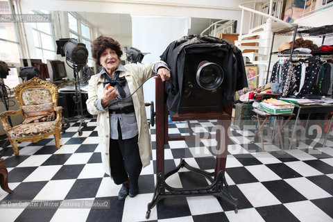 Edita Sherman in her Carnegie studio  in Manhattan, New York, USA..copyright©Dan Callister/Writer Pictures/Rosebud2