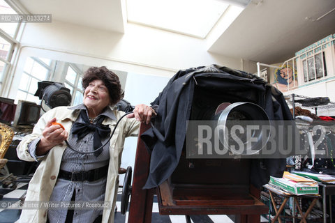 Edita Sherman in her Carnegie studio  in Manhattan, New York, USA..copyright©Dan Callister/Writer Pictures/Rosebud2
