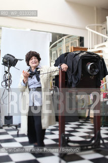 Edita Sherman in her Carnegie studio  in Manhattan, New York, USA..copyright©Dan Callister/Writer Pictures/Rosebud2