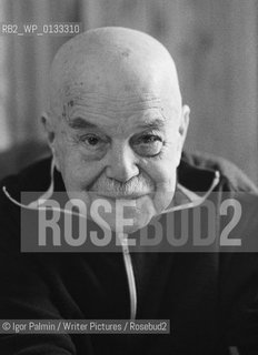 Viktor Shklovsky - Russian soviet era writer and critic photographed at Peredelkino in 1983...This is a low resolution image. Please contact agency for hi-res..Copyright©Igor Palmin/Writer Pictures/Rosebud2