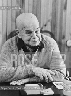 Viktor Shklovsky - Russian soviet era writer and critic photographed at Peredelkino in 1983...This is a low resolution image. Please contact agency for hi-res..Copyright©Igor Palmin/Writer Pictures/Rosebud2
