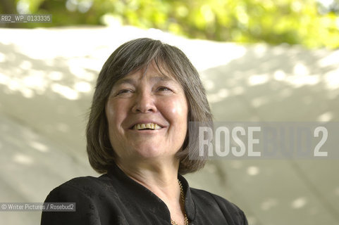 Clare Short former  Labour MP and member of Tony Blairs Cabinet at the Edinburgh International Book Festival 2005 CREDIT Geraint Lewis
©Writer Pictures/Rosebud2