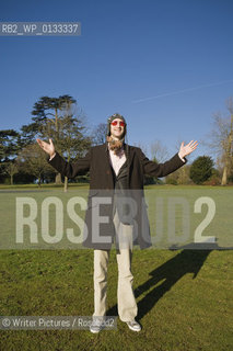 Clare Short former  Labour MP and member of Tony Blairs Cabinet at the Edinburgh International Book Festival 2005 CREDIT Geraint Lewis
©Writer Pictures/Rosebud2