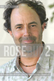 Writer and poet Henry Shukman, author of Sanstorm, at the Edinburgh International Book Festival 2005..Copyright©Pascal Saez.Pascal Saez/Writer Pictures/Rosebud2