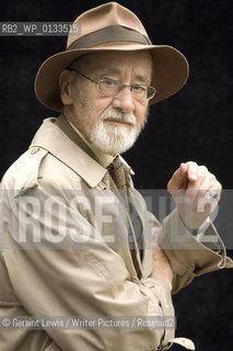 Alan Sillitoe, writer of Saturday Night and Sunday Morning and author of Gadfly in Russia about The Cold War, pictured at The Edinburgh Book Festival 2008..Copyright©Geraint Lewis/Writer Pictures/Rosebud2